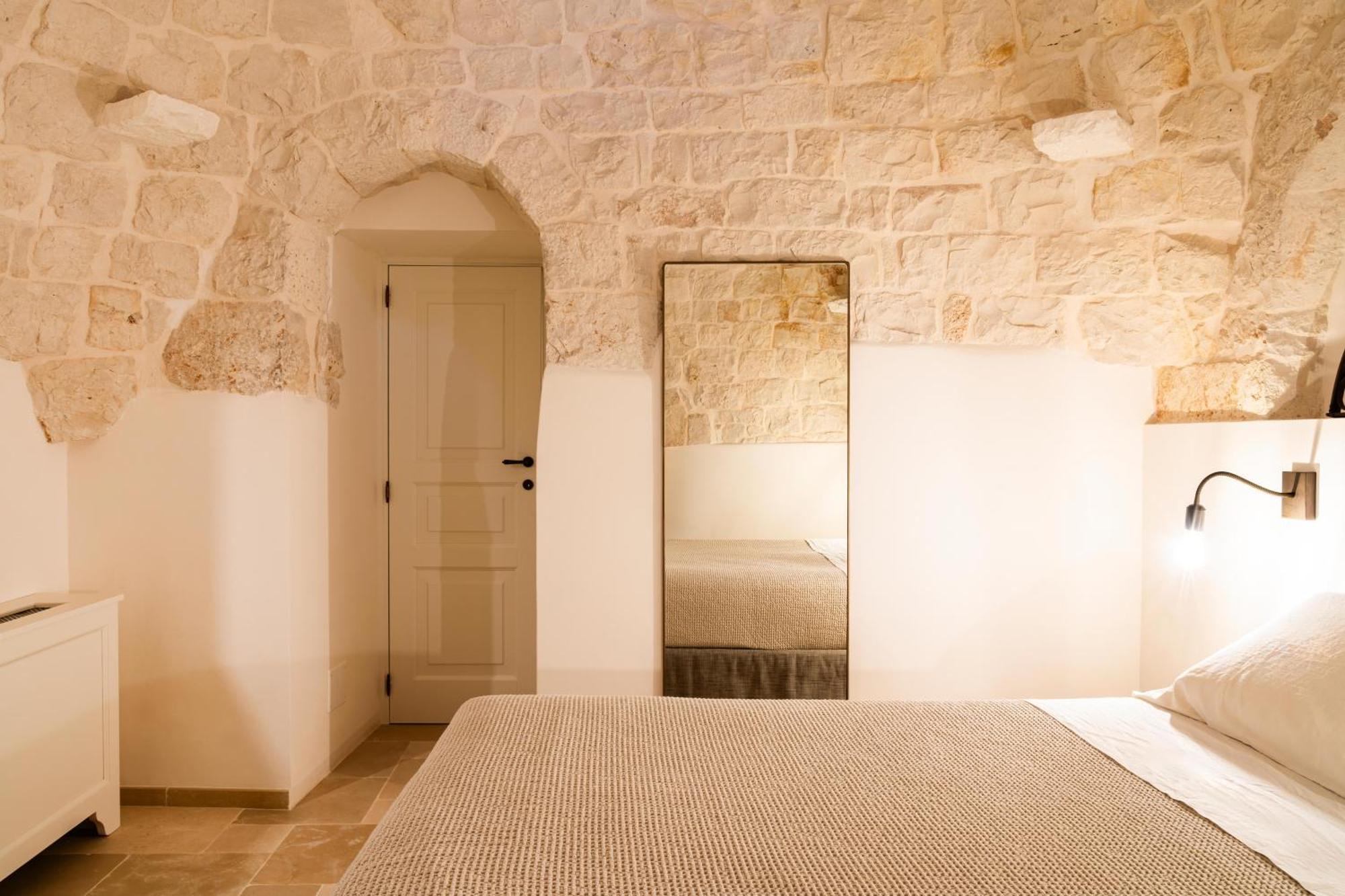 Trullo Jale - Boutique Apartments Ostuni Exterior photo