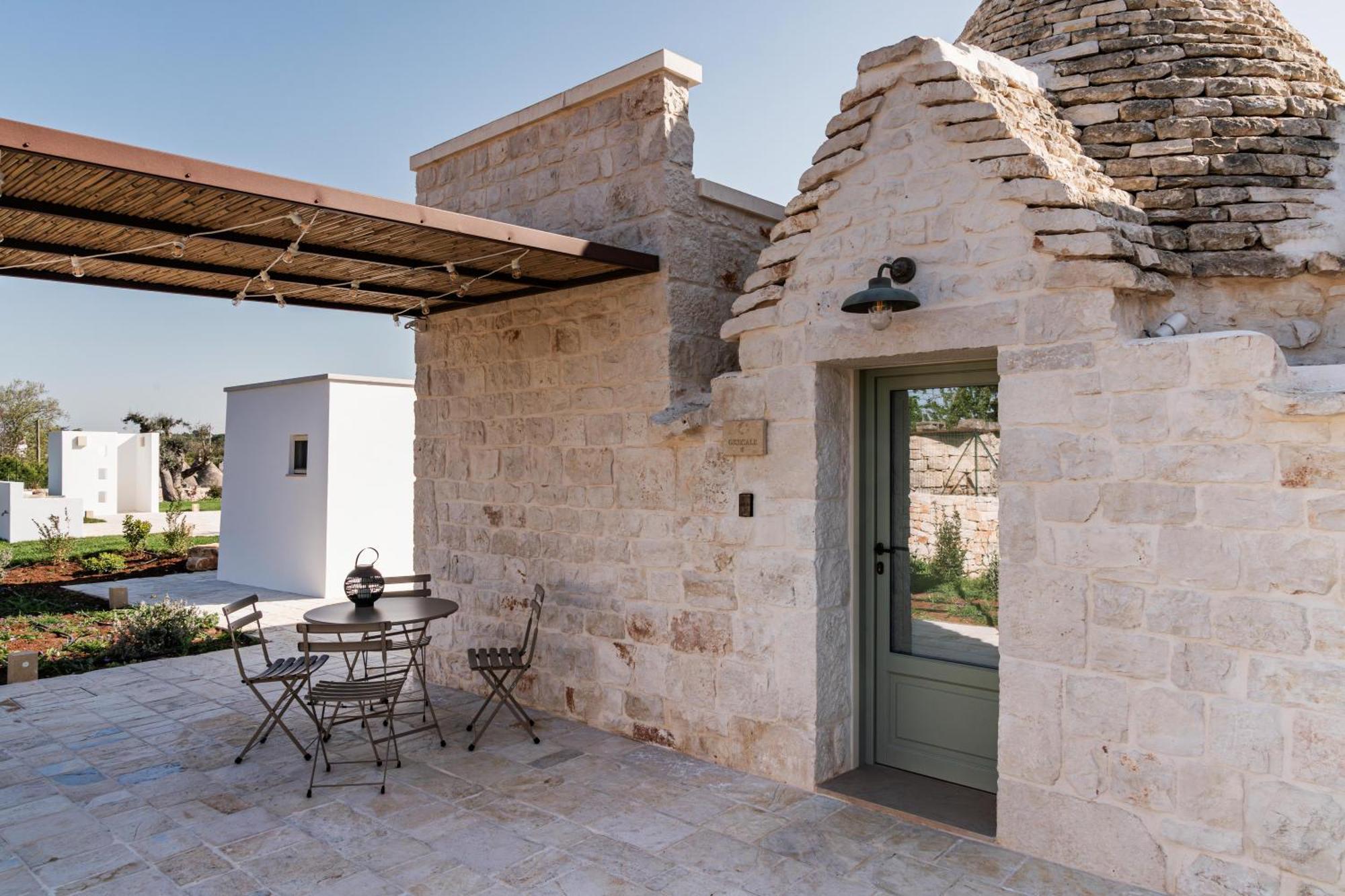 Trullo Jale - Boutique Apartments Ostuni Exterior photo