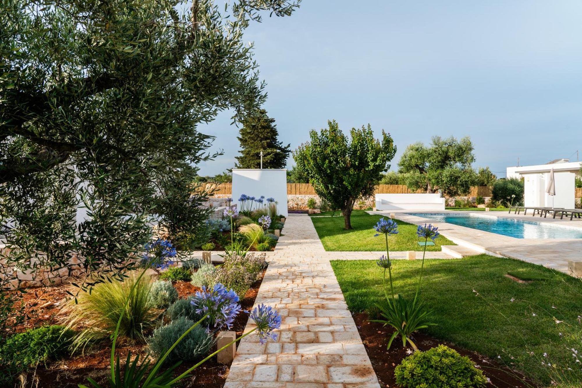 Trullo Jale - Boutique Apartments Ostuni Exterior photo