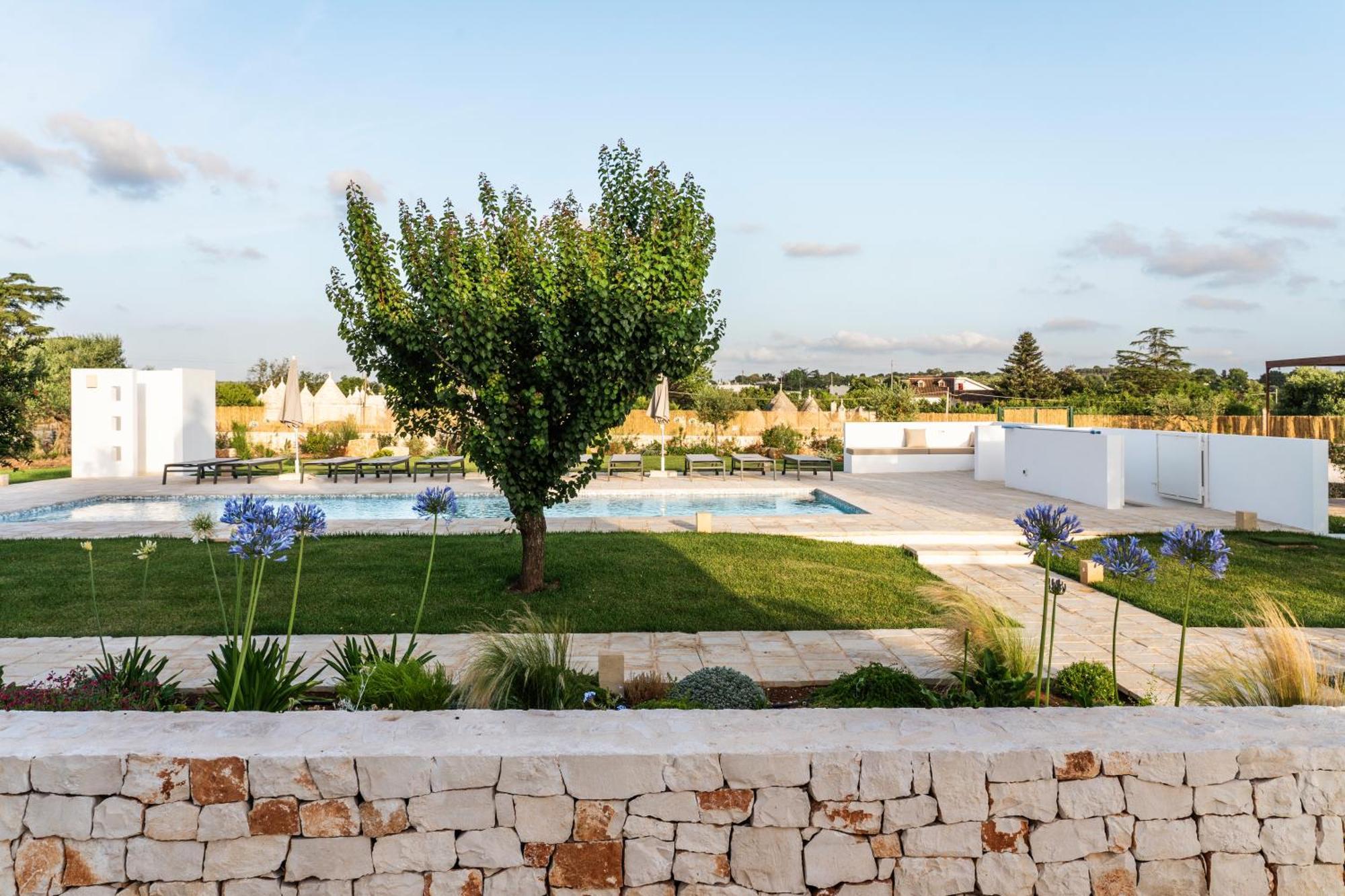 Trullo Jale - Boutique Apartments Ostuni Exterior photo